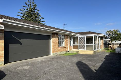 Photo of property in 2/35 Huia Road, Papatoetoe, Auckland, 2025