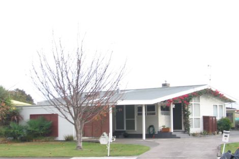 Photo of property in 2/37 Flanders Avenue, Onekawa, Napier, 4110