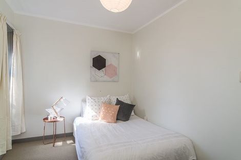 Photo of property in 12f3 Norna Crescent, Kelburn, Wellington, 6012