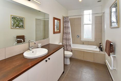 Photo of property in 55 Landscape Road, Papatoetoe, Auckland, 2025