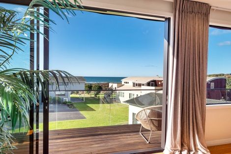 Photo of property in 165b Oceanbeach Road, Mount Maunganui, 3116