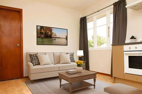 Photo of property in 48 Strid Road, Te Atatu South, Auckland, 0610