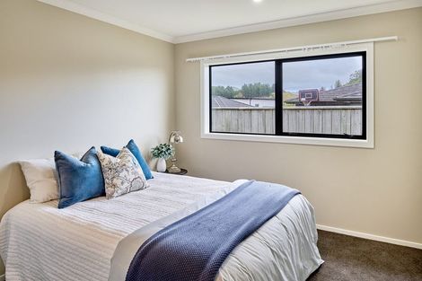Photo of property in 96 Endeavour Drive, Whitby, Porirua, 5024