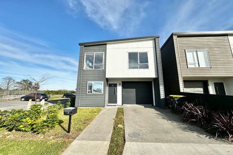 Photo of property in 8 Recovery Road, Papakura, 2110
