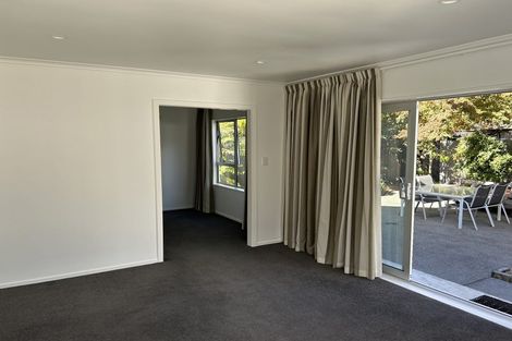 Photo of property in 2/12 Keoghs Lane, St Albans, Christchurch, 8014