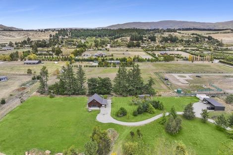 Photo of property in 30 Paterson Drive, Hawea Flat, Lake Hawea, 9382