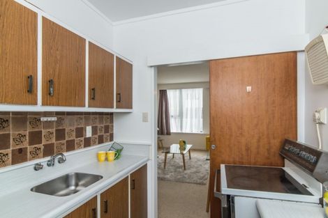 Photo of property in Hobson Court Flats, 25/70u Hobson Street, Thorndon, Wellington, 6011