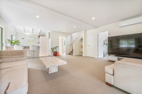 Photo of property in 205d Henderson Valley Road, Henderson, Auckland, 0612