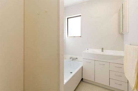 Photo of property in 19f2 Trafalgar Street, Johnsonville, Wellington, 6037