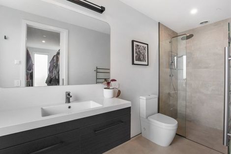 Photo of property in Northlake, 8 Linnburn Road, Wanaka, 9305