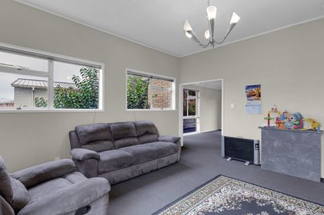 Photo of property in 34 Morrow Avenue, St Andrews, Hamilton, 3200