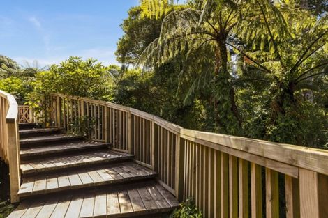 Photo of property in 21a Walnut Way, Maungaraki, Lower Hutt, 5010