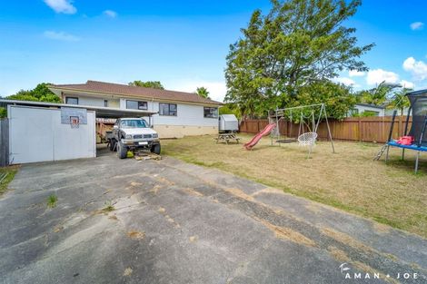 Photo of property in 14 Sabana Place, Unsworth Heights, Auckland, 0632