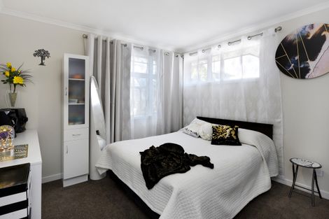 Photo of property in 15 Curtis Street, Stoke, Nelson, 7011