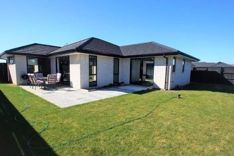 Photo of property in 25 Bill Harvey Drive, Halswell, Christchurch, 8025