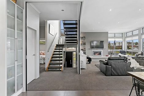 Photo of property in 62 Ngamotu Road, Hilltop, Taupo, 3330