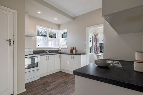 Photo of property in 27 Savage Crescent, West End, Palmerston North, 4412