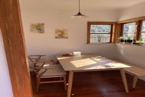 Photo of property in 103 Sunshine Avenue, Karori, Wellington, 6012