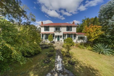 Photo of property in 29 Wanganui Road, Marton, 4710