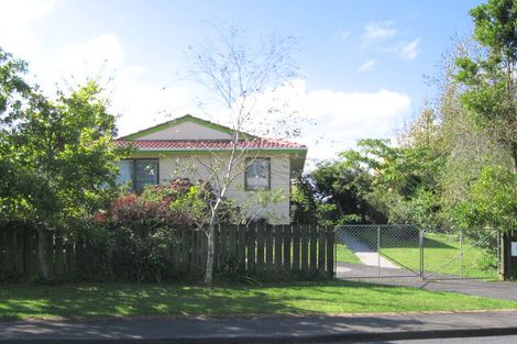 Photo of property in 23 Pisces Road, Glen Eden, Auckland, 0602