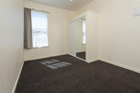 Photo of property in 4a/8 Howard Street, Mount Cook, Wellington, 6021