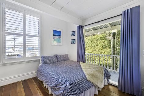 Photo of property in 6 Beach Road, Northcote Point, Auckland, 0627
