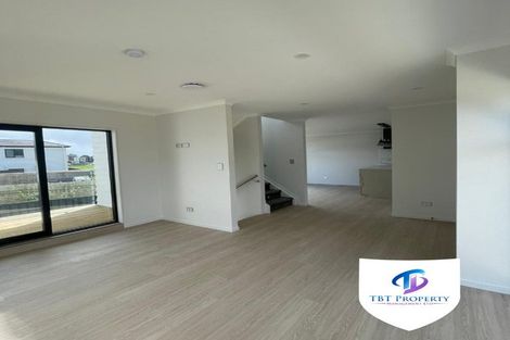 Photo of property in 4/50 Arimu Road, Papakura, 2110