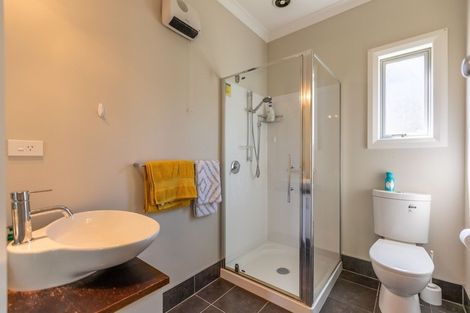 Photo of property in 13 Owen Street, Tikokino, Waipawa, 4273