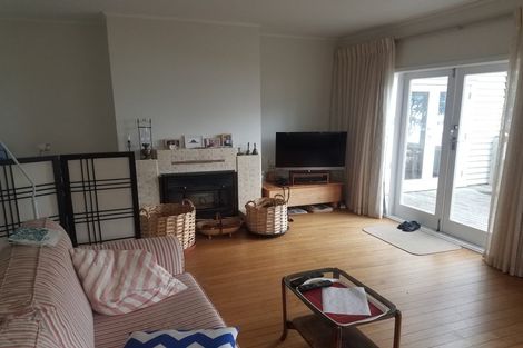 Photo of property in 11 Muriwai Drive, Whakatane, 3120