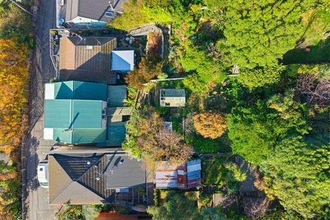 Photo of property in 9 Hawkhurst Road, Lyttelton, 8082