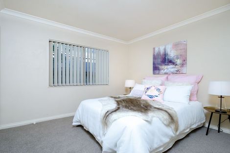 Photo of property in 34 Jadewynn Drive, Massey, Auckland, 0614