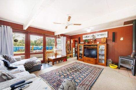 Photo of property in 23 Calico Line, Marton, 4710