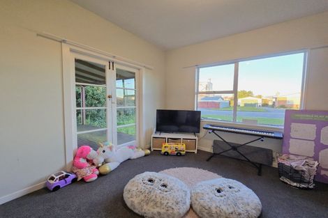 Photo of property in 19 Hoffman Street, Hokitika, 7810