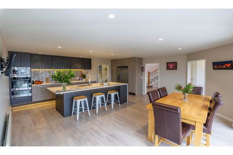 Photo of property in 34 Harry Ell Drive, Cashmere, Christchurch, 8022