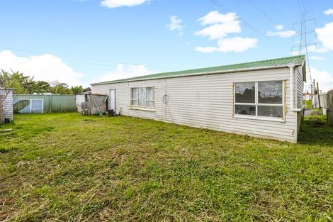 Photo of property in 10 Gilbert Road, Otara, Auckland, 2023
