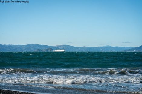 Photo of property in 9 Falkirk Avenue, Seatoun, Wellington, 6022