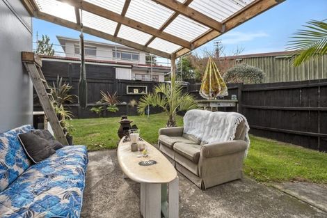 Photo of property in 103a Simpson Road, Papamoa Beach, Papamoa, 3118