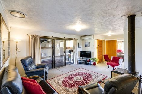 Photo of property in 31 Glamorgan Avenue, Tamatea, Napier, 4112