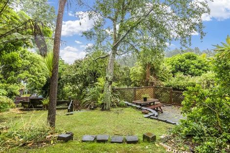 Photo of property in 32 Coroglen Avenue, Birkenhead, Auckland, 0626