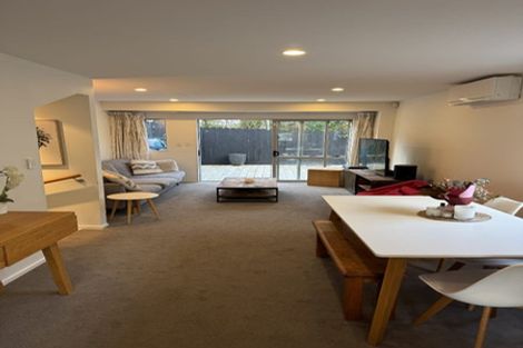 Photo of property in 7/22 Northcross Drive, Oteha, Auckland, 0632