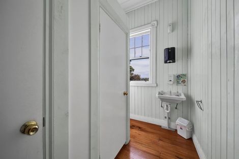 Photo of property in 6 Princes Street, Hawera, 4610