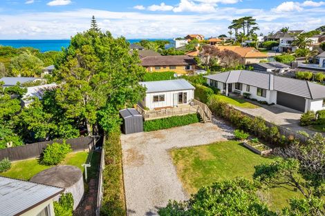 Photo of property in 851 Whangaparaoa Road, Manly, Whangaparaoa, 0930