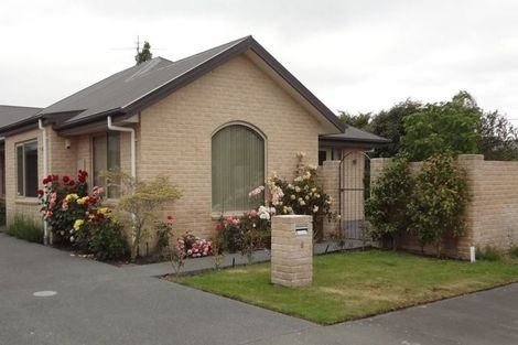 Photo of property in 6 Len Hale Place, Parklands, Christchurch, 8083