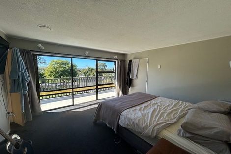 Photo of property in 2 Domain Road, Waipawa, 4210