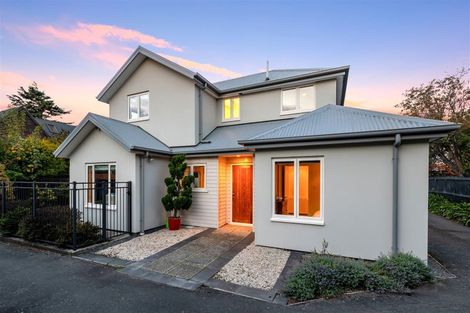 Photo of property in 16 Hanover Place, Ilam, Christchurch, 8041
