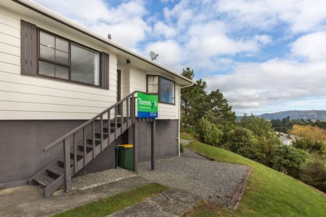 Photo of property in 25 Staysail Place, Whitby, Porirua, 5024