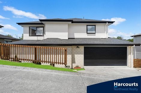 Photo of property in 1b Makora Road, Massey, Auckland, 0614