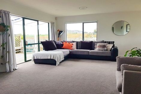 Photo of property in 7a Gordon Paul Place, Tuakau, 2121