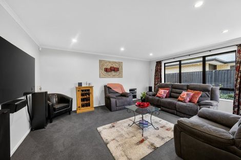 Photo of property in 21 Bernice Crescent, Yaldhurst, Christchurch, 8042