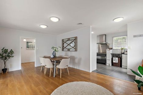 Photo of property in 1/20 Hogans Road, Glenfield, Auckland, 0629